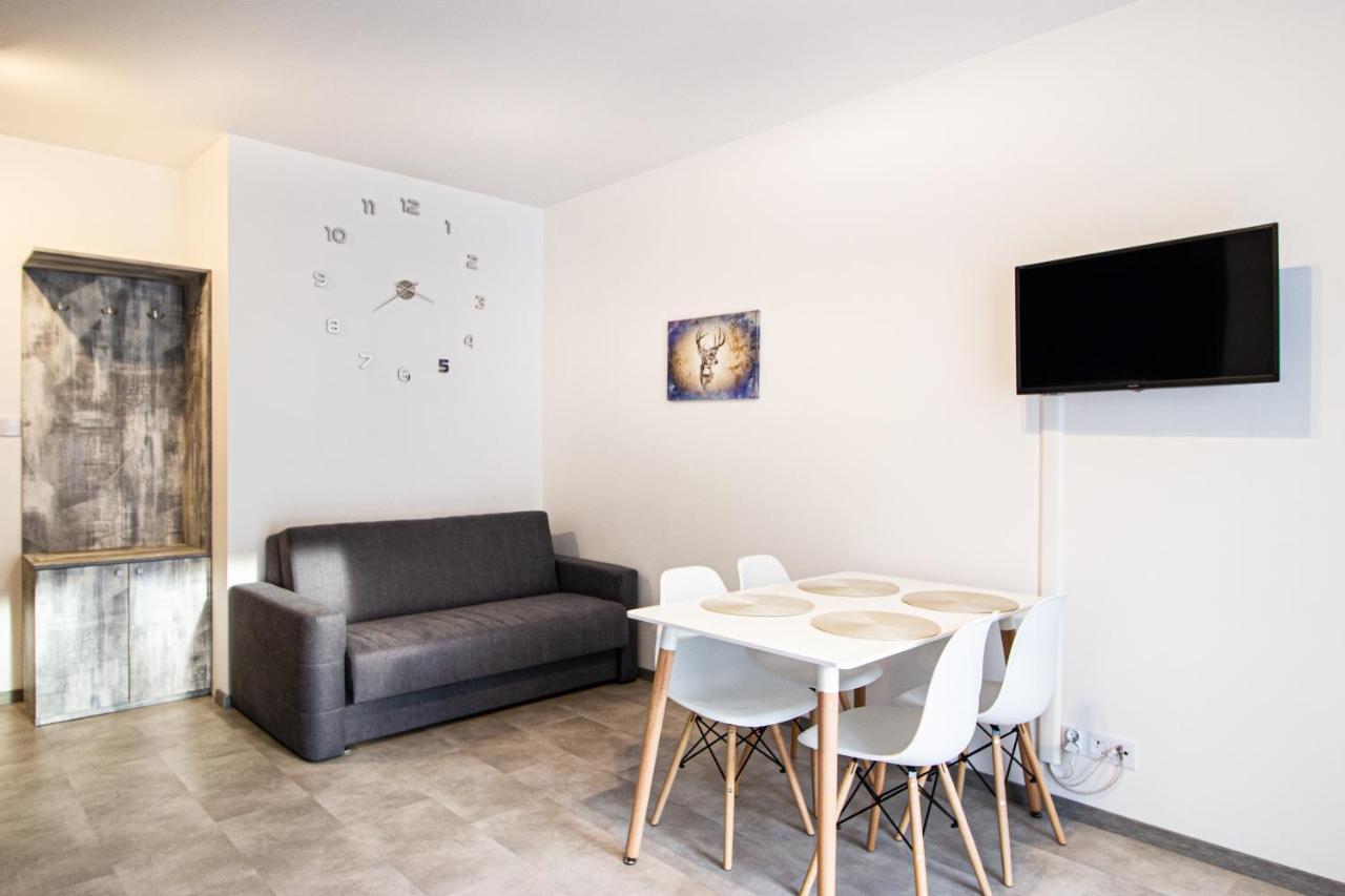 Apartamenty Jelonki Warszawa Zewnętrze zdjęcie